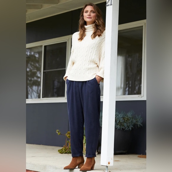 Cosy Soft Cream Cable Knit Relaxed Fit Turtleneck Sweater Jumper NWT - Picture 11 of 13